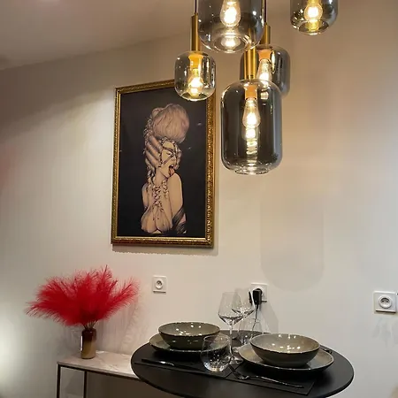 Casa *